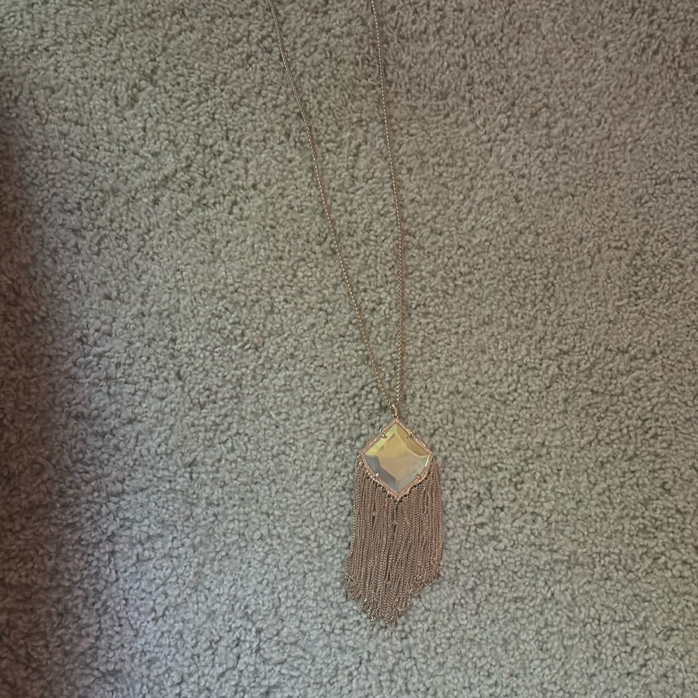 Kendra Scott Necklace